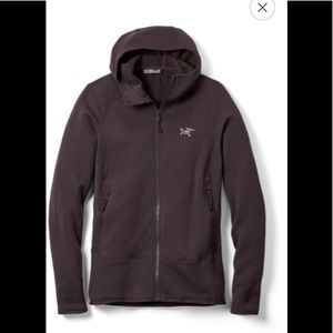 Arc’teryx kyanite hoodie